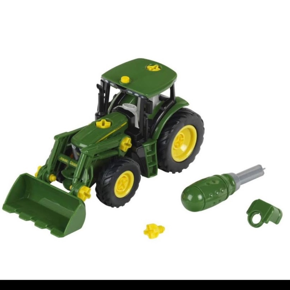 John Deere Buildable Tractor 1/24 scale